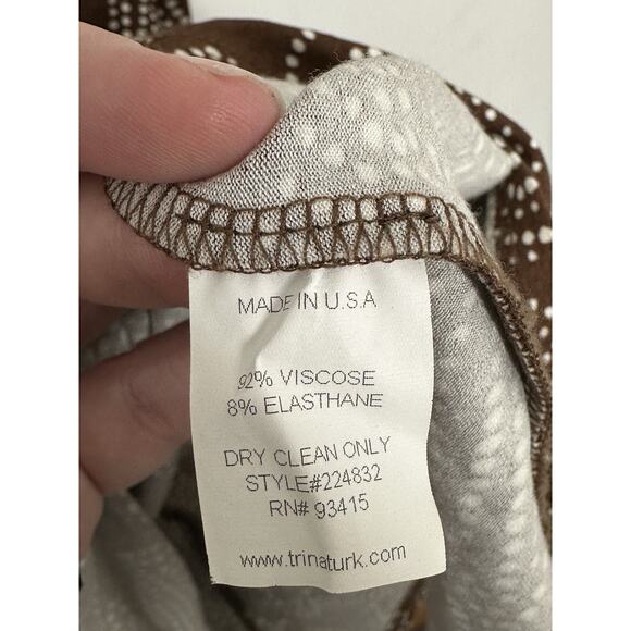 Trina Turk Women’s Brown Paisley Halter Neck Knit Sheath Dress Stretch Size 4 - Picture 3 of 5